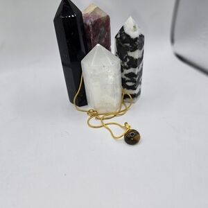 Gold Necklace with Tiger Eye Pendant